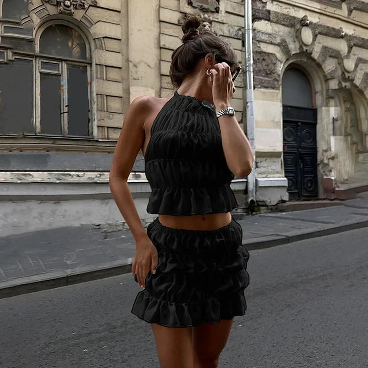 Alanna | Set with Pleated Back and Backless Design