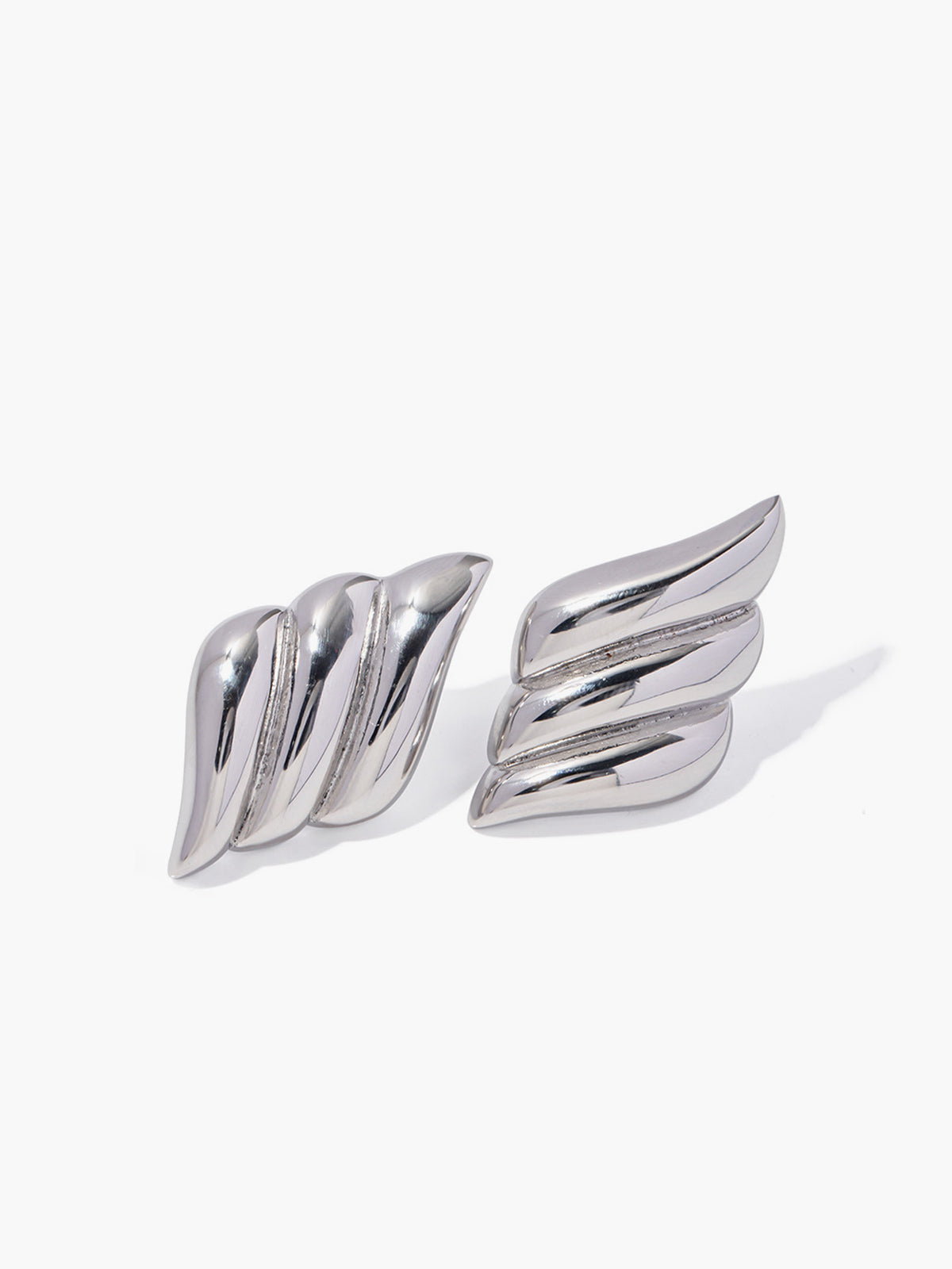 Aitana | Earrings with Three Layers of Wings