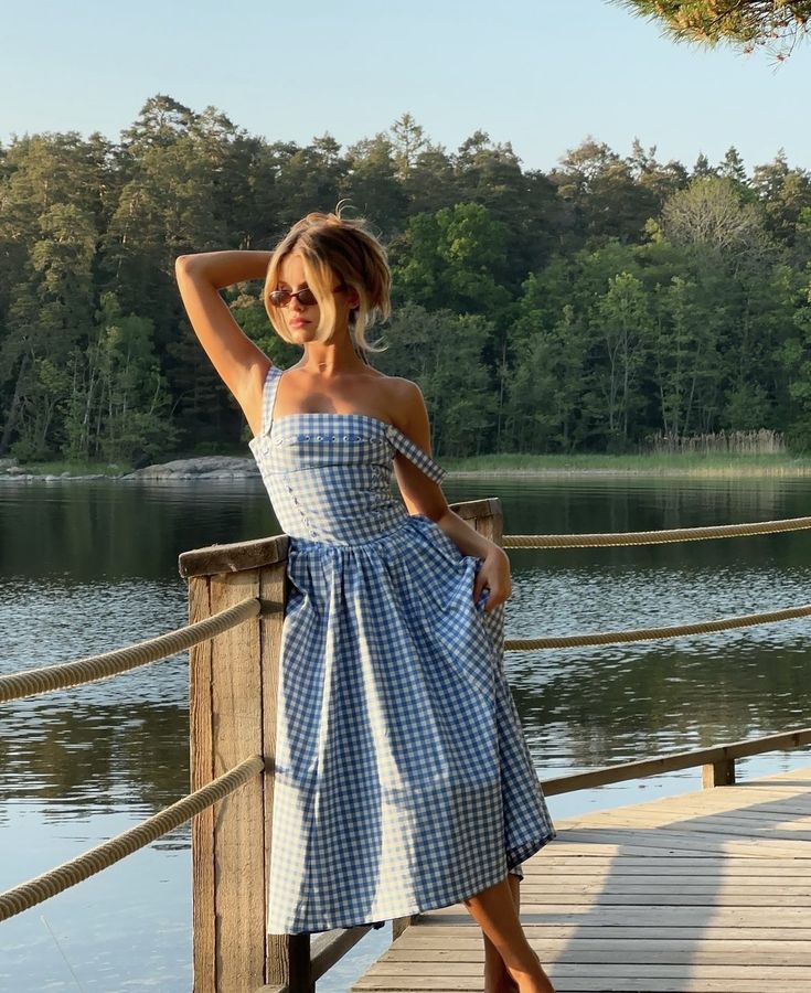 Ariana | Strapless Midi Summer Dress