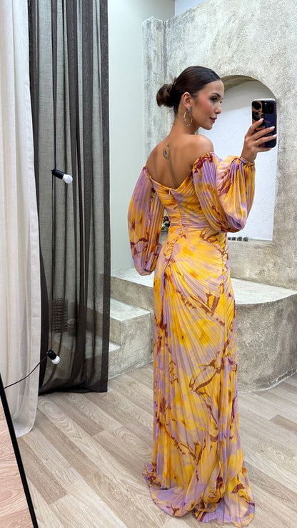 Carly | Elegant Dress with V-Neck