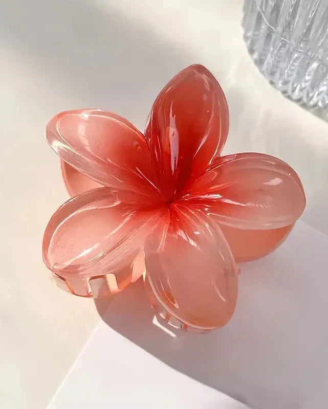 Brooklyn | Shiny Flower-Shaped Hair Clip