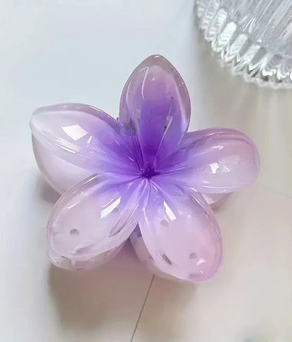 Brooklyn | Shiny Flower-Shaped Hair Clip