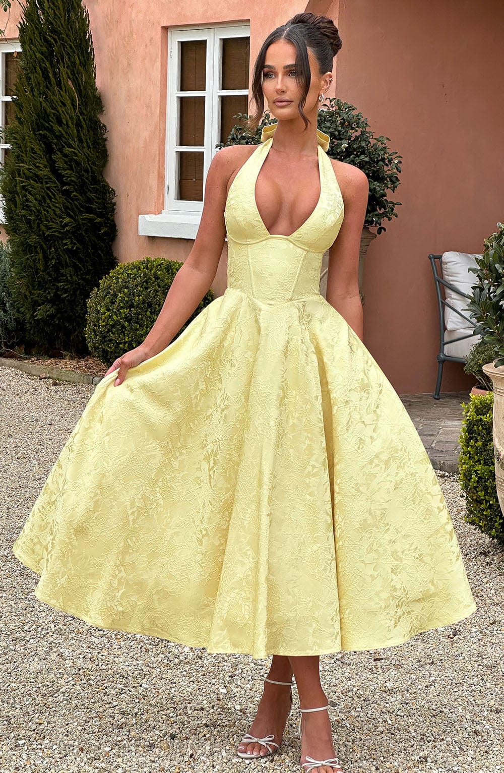 Esmeralda | Sleeveless Midi Dress with Halter Neck